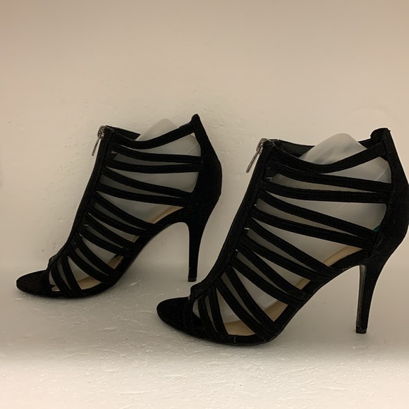 Nine West shoes - Picture 3 of 15